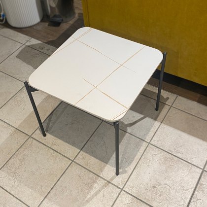 Harworth - End Table Harworth - End Table