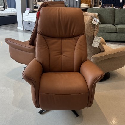 Himolla Lupo - Medium Chair (Electric) Himolla Lupo - Medium Chair (Electric)