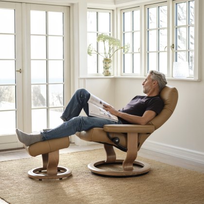 Stressless David - Recliner Chair with Footstool (Classic Base)