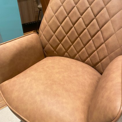 Lina - Swivel Dining Chair (Tan Faux Leather)