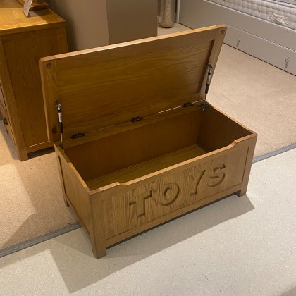 Bridgend Bedroom - Oak Toy Box