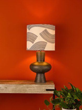 Dar - Miho Table Lamp Black/Bronze With Shade