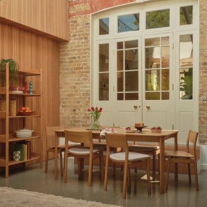 Ercol Tenon - Large Extending Dining Table Ercol Tenon - Large Extending Dining Table