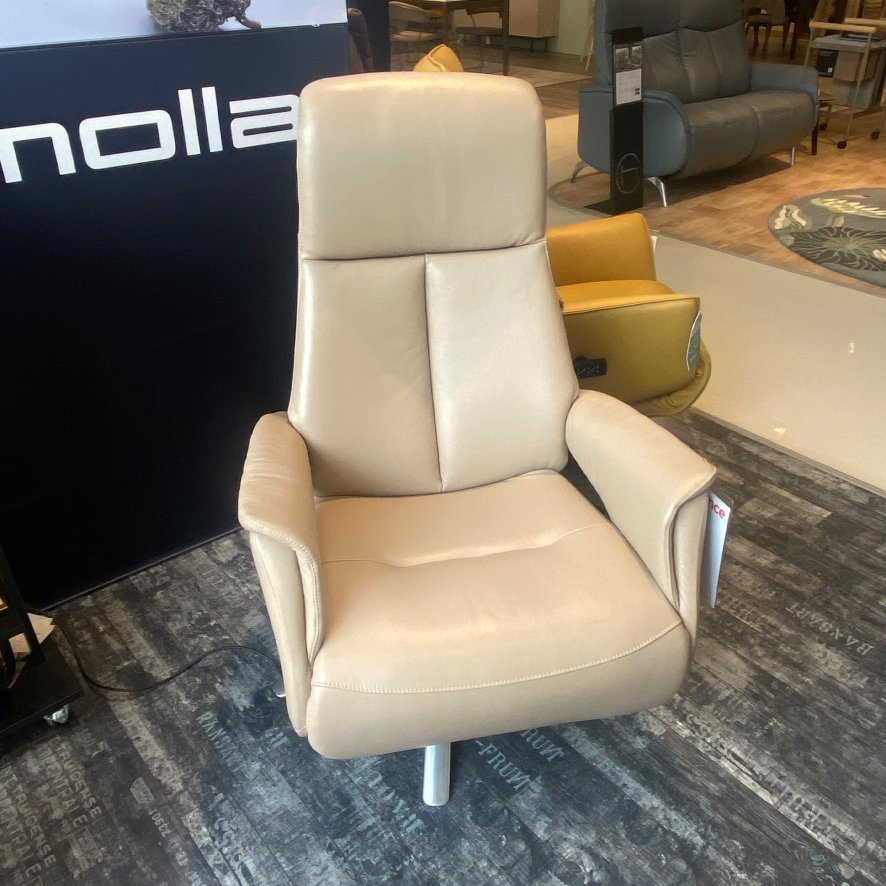 Hjort Knudsen Laholm - Power Recliner Chair with Wireless remote