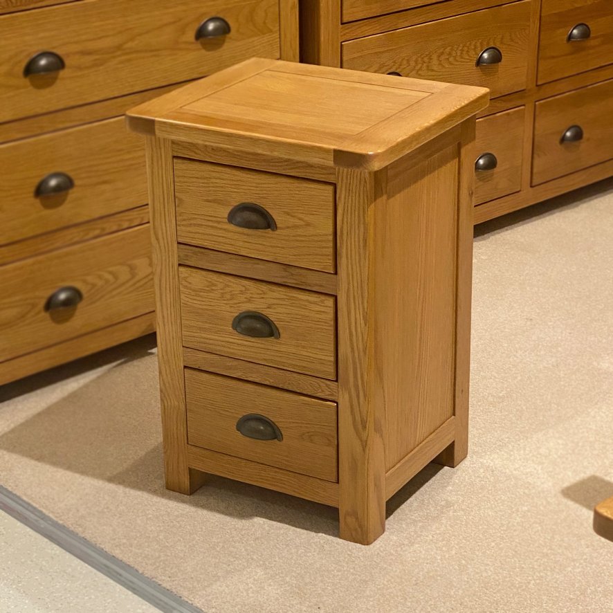 Classic Furniture Bridgend Bedroom - Bedside Cabinet (Oak)