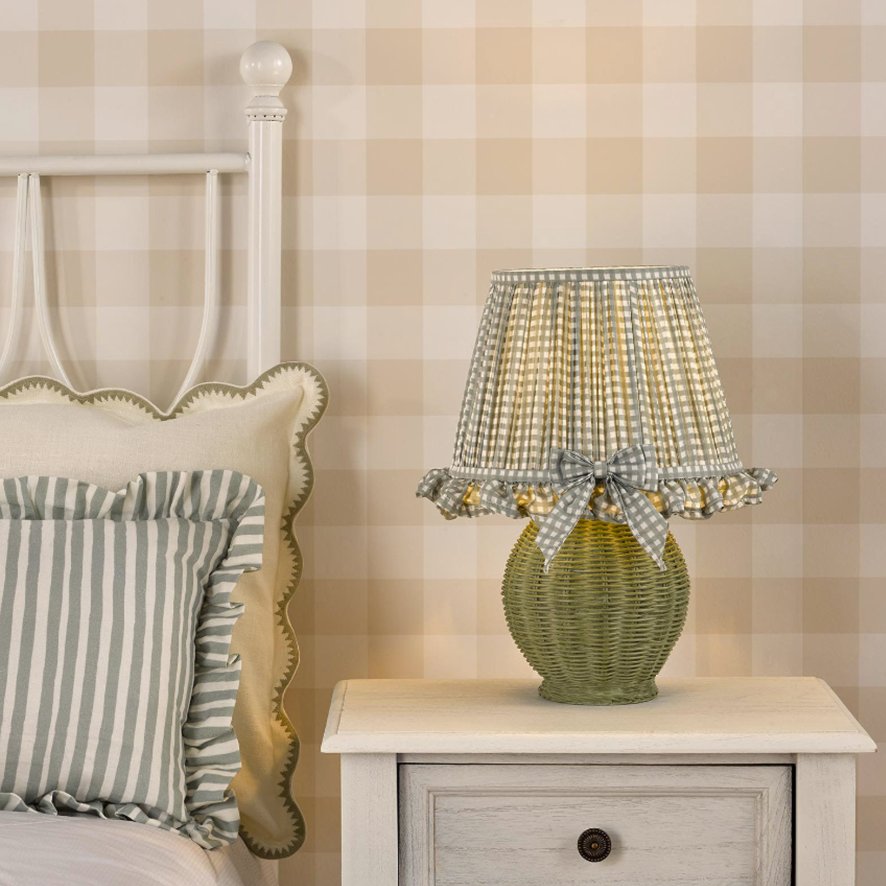 Dar - Omer Table Lamp Matt Green with Antique Brass Dar - Omer Table Lamp Matt Green with Antique Brass