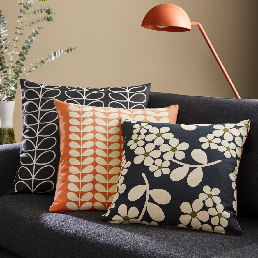 Orla Kiely Orla Kiely Cushions - Wisteria Navy (Feather)